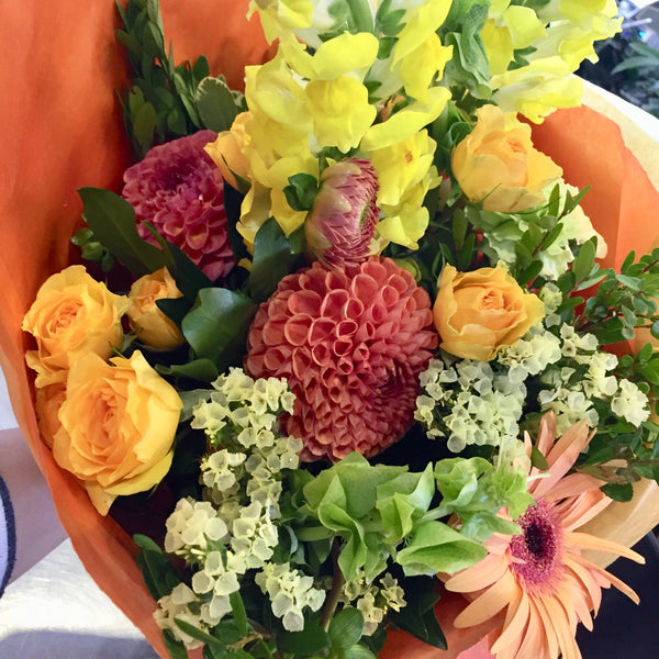 Custom Florals - Handtied or Arrangement